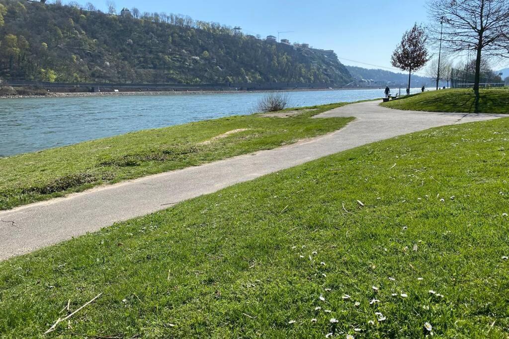 Comfortable New Apartment In #Koblenz# Direkt Am Rhein Koblenz  Exterior foto